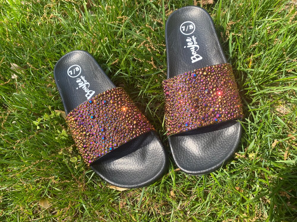 CUSTOM BLING SLIDES